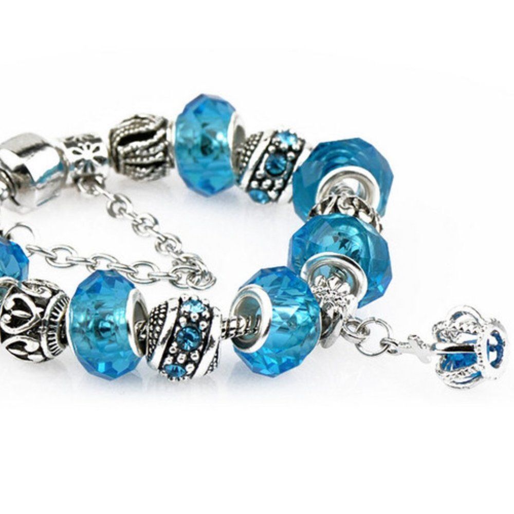 Fashion 95 New Creative Retro Handmade Bracelet with Security Lock